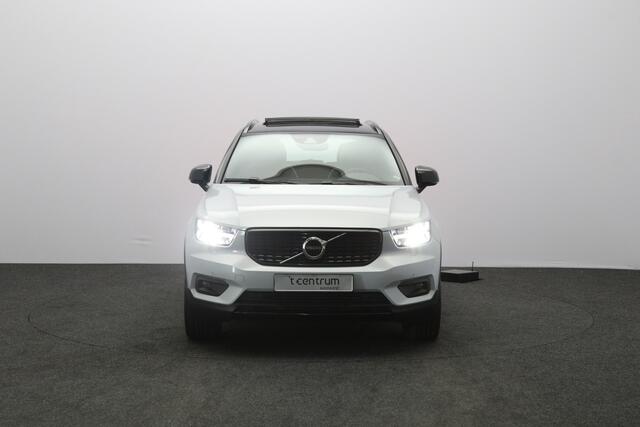 Volvo XC40 211 PK 1.5 T4 Recharge R-Design PHEV, Panoramadak, Harman/Kardon, Memory