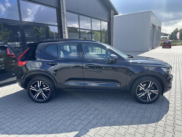 Volvo XC40 2.0 T4 R-Design Pano|trekhaak|cam
