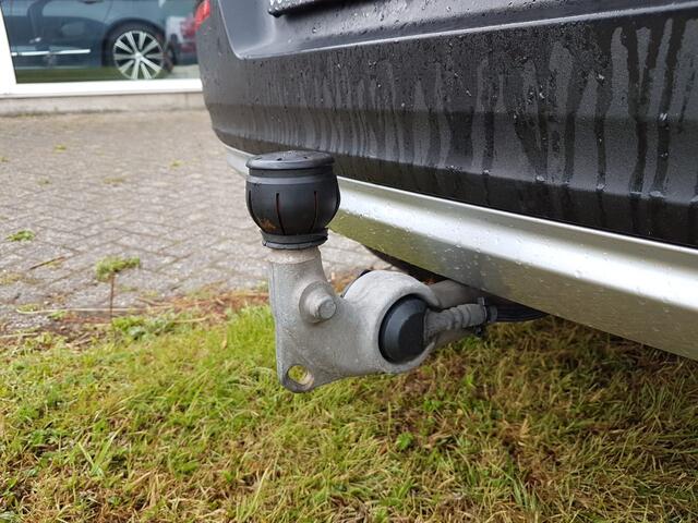 Volvo XC40 T2 Momentum Business | Rijklaarprijs | Trekhaak |