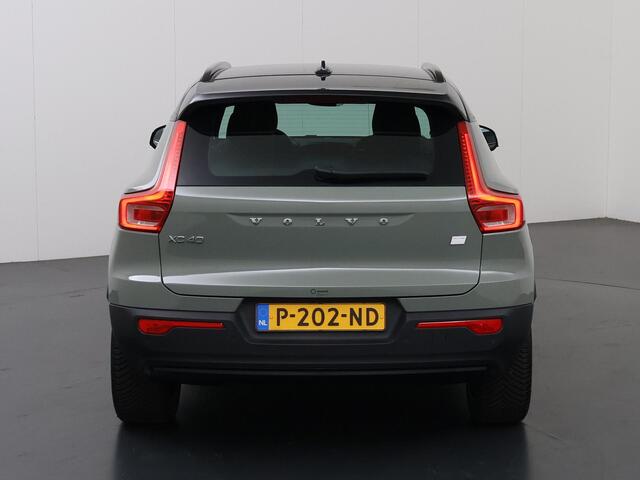 Volvo XC40 Recharge Plus | Trekhaak | Stoel/Stuurverwaring | Navigatie | Parkeercamera | Cruise Control Adaptief |