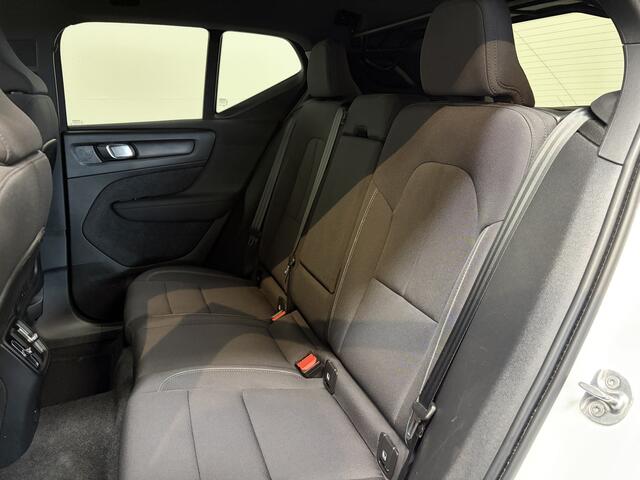 Volvo XC40 Recharge Plus SOH 94,3% Trekhaak 1500kg/ Stuur en Stoelverw./