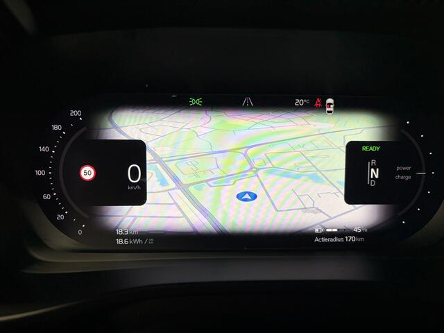 Volvo XC40 Recharge Plus SOH 94,3% Trekhaak 1500kg/ Stuur en Stoelverw./