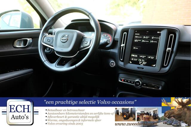 Volvo XC40 1.5 T2 Momentum Apple CarPlay, Stoelverwarming, Camera