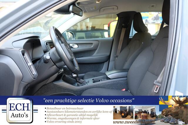 Volvo XC40 1.5 T2 Momentum Apple CarPlay, Stoelverwarming, Camera
