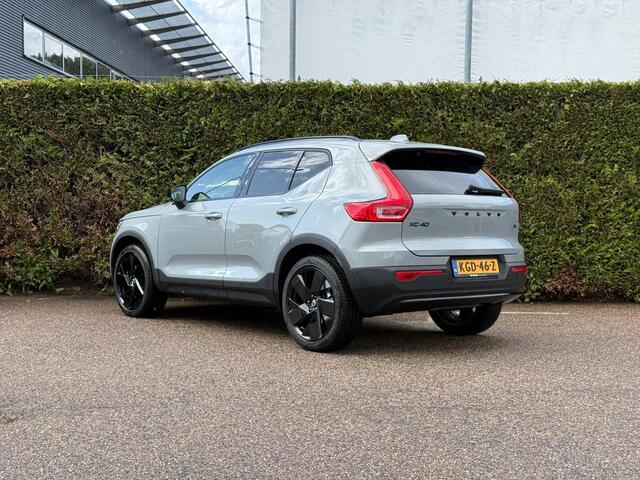 Volvo XC40 B4 Plus Black Edition | Panoramadak | 360 camera | Memory Seats | Trekhaak | Harman/Kardon | Stoel/Stuur Verwarming