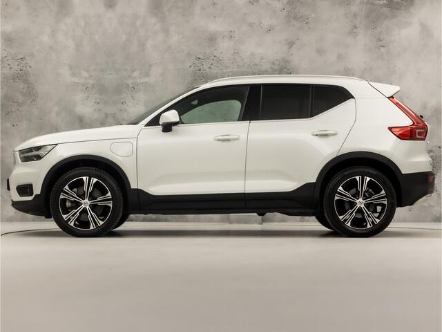 Volvo XC40 1.5 T5 Recharge Inscription Sport 262Pk Automaat (PANORAMADAK, APPLE CARPLAY, MEMORY SEAT, ZWART HEMEL, CAMERA, LEDER, SPORTSTOELEN, ELEK ACHTERKLEP, NIEUWSTAAT)