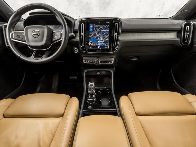 Volvo XC40 1.5 T5 Recharge Inscription Sport 262Pk Automaat (PANORAMADAK, APPLE CARPLAY, MEMORY SEAT, ZWART HEMEL, CAMERA, LEDER, SPORTSTOELEN, ELEK ACHTERKLEP, NIEUWSTAAT)