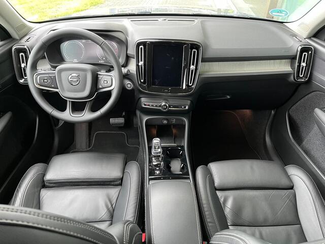 Volvo XC40 2.0 B4 Inscription Automaat | Rijklaar incl 12 mnd Bovag | 360 camera Keyless entry Stuurverwarming Hout
