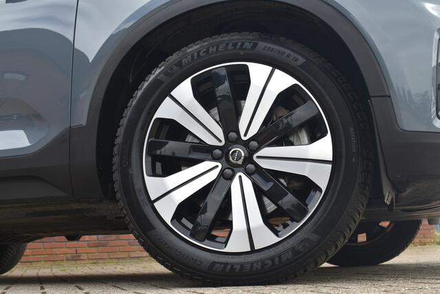 Volvo XC40 T5 262PK Recharge Inscription | Luxury-pakket | Trekhaak | Rondomzicht camera