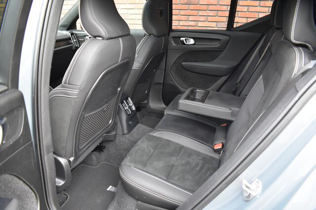 Volvo XC40 T5 262PK Recharge Inscription | Luxury-pakket | Trekhaak | Rondomzicht camera