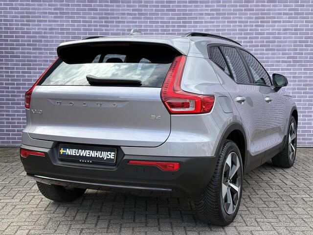 Volvo XC40 2.0 B4 Plus Dark | Trekhaak | Stoel/stuurverwarming | Power Seats | Memory | Stoel/Stuur verwarming | Harman/Kardon | Camera | Parkeersensoren V+A | Extra getint glas |