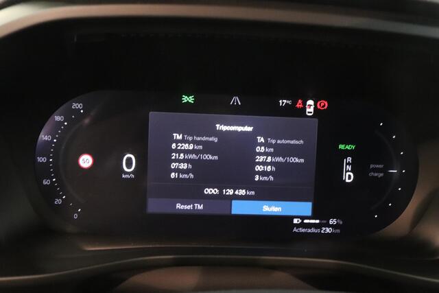 Volvo XC40 Recharge P8 AWD R-Design | SoH 91,8% | Camera | Stoelverwarming | Climate control | Cruise control | Elektr achterklep |