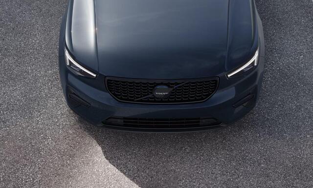 Volvo XC40 B4 211PK Automaat Plus Black Edition