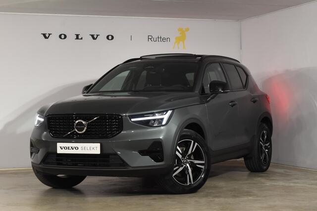 Volvo XC40 B4 211PK Automaat Plus Dark / Adaptive Cruise control / Extra getint glas / Harman Kardon / Elektrisch verstelbare stoelen met geheugen / Stoel- en stuurverwarming / Elektrisch panorama schuifdak / Trekhaak