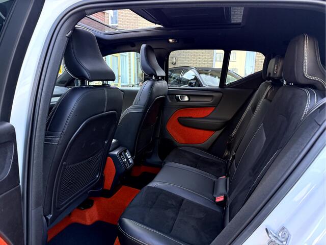 Volvo XC40 2.0 T5 AWD R-Design Intro Edition 20''Lmv, Panoramadak, Trekhaak