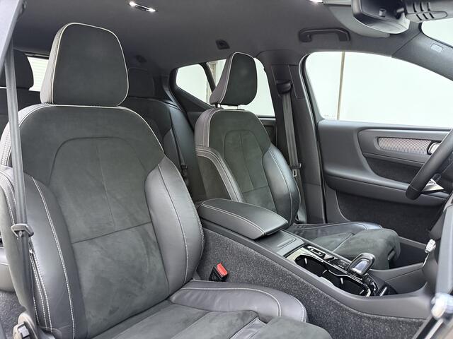 Volvo XC40 T2 130pk Automaat R-Design / Stoel + Stuurw. Verwarming / Getint Glas / DAB / Apple Carplay / PDC + Camera / 18'' / Trekhaak / Keyless /