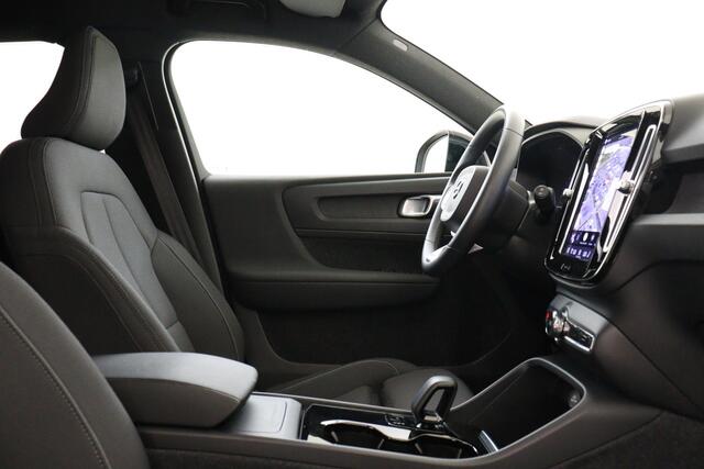 Volvo XC40 RECHARGE CORE 70 kWh -CAMERA|CRUISE|CARPLAY|PRIVACY.GLAS|19"ALL.SEASON|SoH:93%