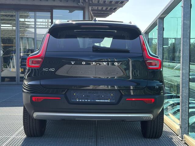 Volvo XC40 1.5 T5 Recharge Inscription PHEV, Automaat, Stoelverwarming / Trekhaak semi elektrisch wegklapbaar, Panorama dak, Leder, Harman Kardon, 20 inch wielen, 360 graden parkeercamera