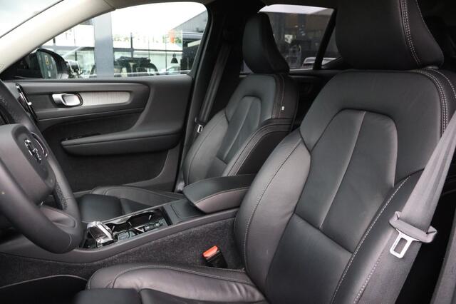 Volvo XC40 1.5 T3 Automaat INSCRIPTION / Leder / Trekhaak 1600 KG