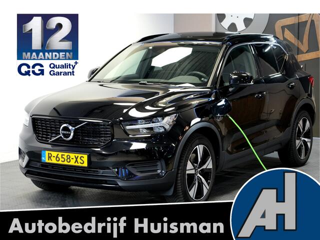 Volvo XC40 1.5 T4 155kW/211pk DCT7 Recharge R-Design PANORAMADAK + EL.TREKHAAK + HARMAN/KARDON + POWER SEATS + PILOT ASSIST + LEER/ALCANTARA + STOELVERWARMING + BLIS + STUURVERWARMING + LANE ASSIST + ACHTERUITRIJCAMERA + PARKSENSOREN V&A + 19" LM-VELGEN!!
