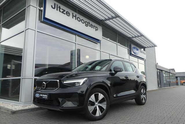 Volvo XC40 1.5 T4 Plug-in hybrid Essential Bright WINTER PACK, CRUISE, CLIMA, NAVI, CAMERA, PDC V&A, APPLE CARPLAY/ANDROID AUTO, 24.918KM