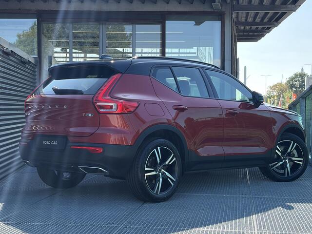 Volvo XC40 1.5 T5 Twin Engine R-Design PHEV, Automaat, Unieke KM-Stand / Trekhaak semi elektrisch wegklapbaar, Stuur-en stoelverwarming / Memory seats / 360 graden camera / Panorama dak / 19" wielen