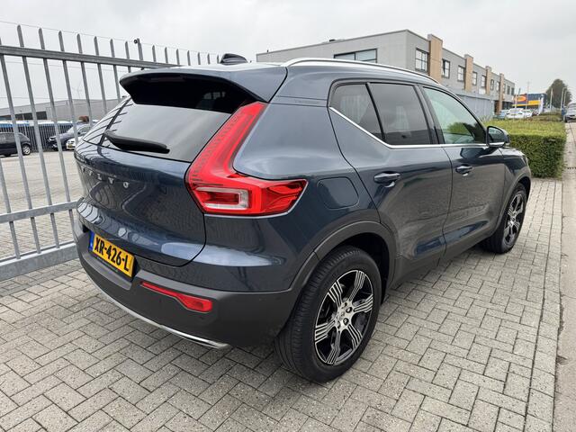 Volvo XC40 2.0 T4 Inscription Pano/dak, trekhaak, winterpakket,
