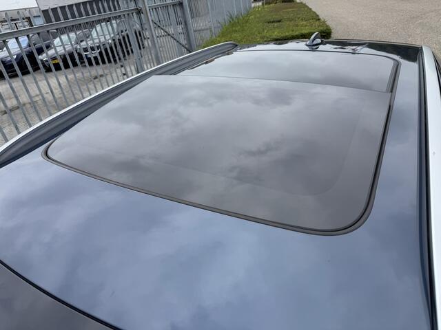 Volvo XC40 2.0 T4 Inscription Pano/dak, trekhaak, winterpakket,