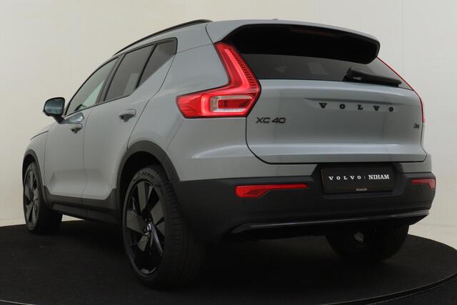 Volvo XC40 B4 (M-HYBRID) PLUS BLACK EDITION -PANO.DAK|HARMAN/KARDON|360°CAM|POWER-SEATS|VERW.VOORRUIT|PRIVACY.GLAS|TREKHAAK|20"