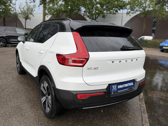 Volvo XC40 Single Motor Plus 69 kWh ELEKTRISCHE KOFFERBAK | VOLVO DEALER ONDERHOUDEN | ADAPTIVE CRUISE CONTROL | STOEL- + STUURWIELVERWARMING | CAMERA | ALL-IN PRIJS INCL. 12 MND BOVAG GARANTIE