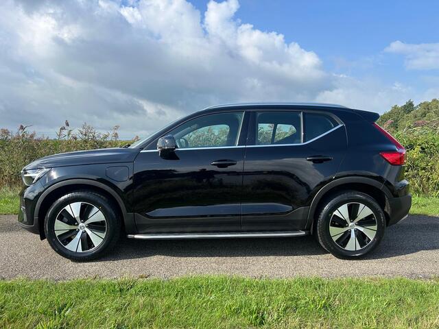 Volvo XC40 1.5 T4 Plug-in hybrid Plus Bright | Achterruitrij Camera | Stoelverwarming | Adaptieve Cruise | Apple Carplay