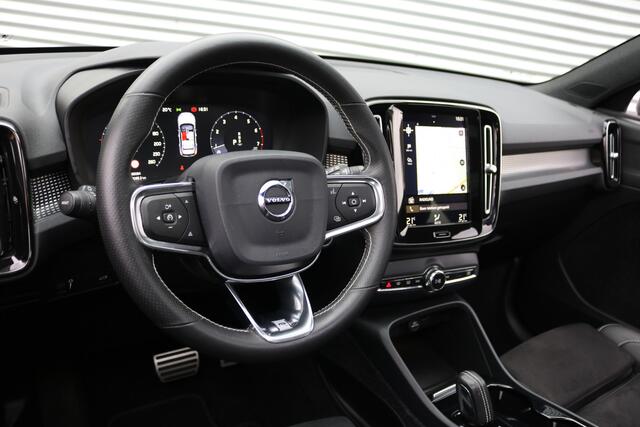 Volvo XC40 2.0 T4 R-Design (Orig NL! 66.085Km! Pano Sportleder/Memory ACC Keyless Full-Led Trekhaak 20InchLMV)