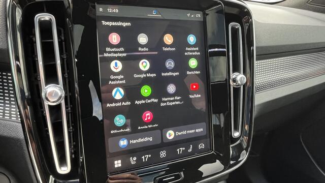 Volvo XC40 Recharge P8 AWD R-Design | Climate Pack (achterbank verwarmd) | ack Lounge (audio installatie high end, elektrisch glazen schuif-/kanteldak, parkeersensor voor, rondomzicht camera)