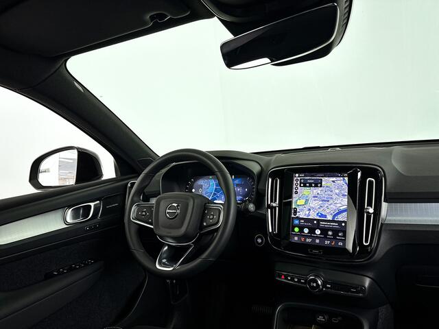 Volvo XC40 B4 Plus Black Edition | Panoramadak | 360° camera | Harman Kardon | Stoel- en stuurverwarming | Trekhaak