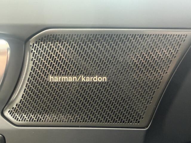Volvo XC40 1.5 T5 Recharge Plus Dark Harman/Kardon/360gr camera/Leer/Carplay