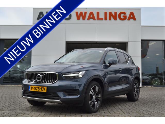 Volvo XC40 1.5 T4 Recharge Inscription | Achteruitrijcamera | Trekhaak 1800kg | Stuur en stoelverw. | Keyless |