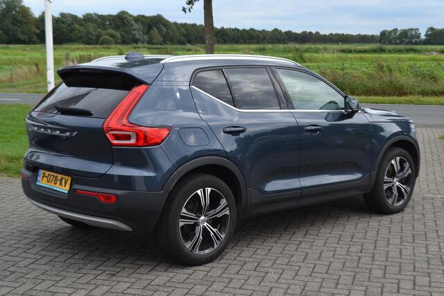 Volvo XC40 1.5 T4 Recharge Inscription | Achteruitrijcamera | Trekhaak 1800kg | Stuur en stoelverw. | Keyless |