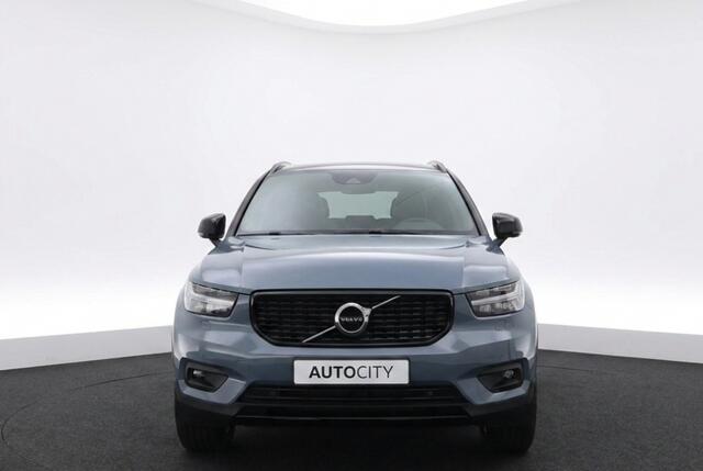 Volvo XC40 T4 R Design AWD 190 PK l Pano l Stoelverwarming l Cruise