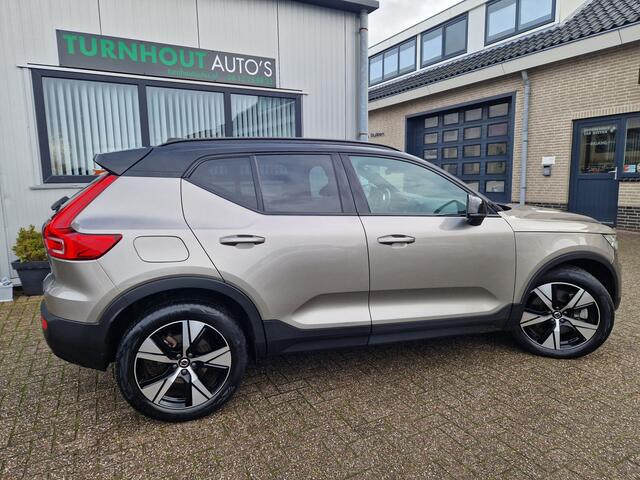 Volvo XC40 T4 Recharge R-Design | camera achter | Stoelverwarming en stuurverwarming | getinte ramen | Apple carplay