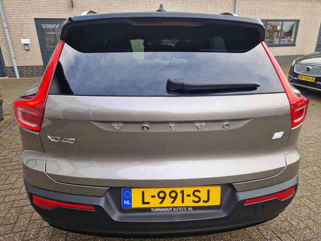 Volvo XC40 T4 Recharge R-Design | camera achter | Stoelverwarming en stuurverwarming | getinte ramen | Apple carplay