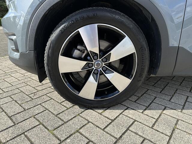 Volvo XC40 2.0 B4 Business Pro NL geleverd | Volvo dealer onderhouden | B4 197PK | All-Season