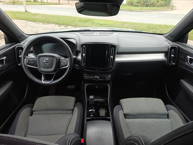 Volvo XC40 T5 Plug-in hybrid Plus Dark | Rijklaarprijs | Harman Kardon | Elek. Stoelen |