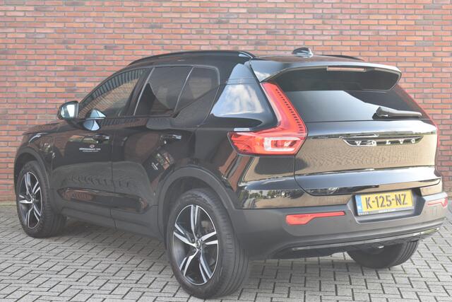 Volvo XC40 T5 211PK Twin Engine R-Design | Trekhaak | Climate Pack | Harman & Kardon