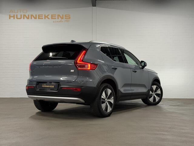 Volvo XC40 1.5 T4 Plug-in hybrid Plus Bright Adapt. cruise | Stuur-/Stoelverwarming | Harman/Kardon | Verwarmde voorruit | Achteruitrij camera | Bliss | Memory