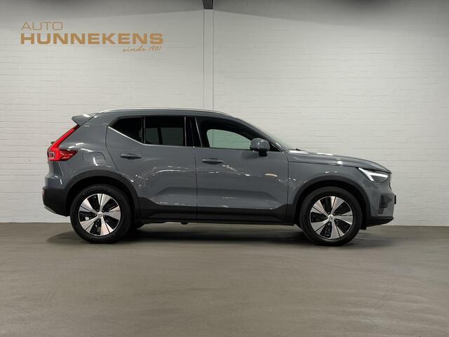 Volvo XC40 1.5 T4 Plug-in hybrid Plus Bright Adapt. cruise | Stuur-/Stoelverwarming | Harman/Kardon | Verwarmde voorruit | Achteruitrij camera | Bliss | Memory