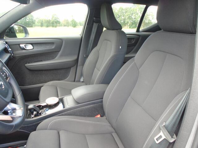 Volvo XC40 Single Motor Essential 69 kWh AFN TRHAAK
