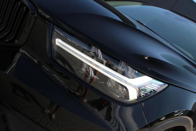 Volvo XC40 1.5 T4 Recharge R-Design Expression | Incl. 12 maanden garantie | Trekhaak | H&K audio | Schuif/kantel dak | Stoelverwarming | Stuurverwarming | Dodehoek detectie | Cruise control | Climate control | 21" velgen | Apple carplay/Android auto | Navigatie | Airco