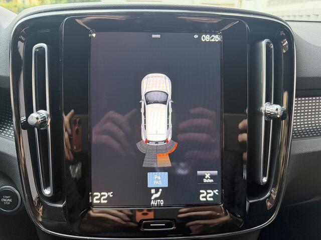 Volvo XC40 1.5 T5 Recharge R-Design Leer/alcantara bekleding/Carplay