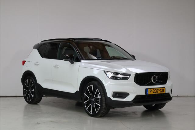 Volvo XC40 2.0 T5 AWD R-Design | Pano | Stoel+Stuur verwarmd | Acc | Harman Kardon