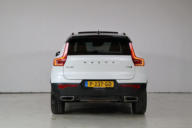 Volvo XC40 2.0 T5 AWD R-Design | Pano | Stoel+Stuur verwarmd | Acc | Harman Kardon